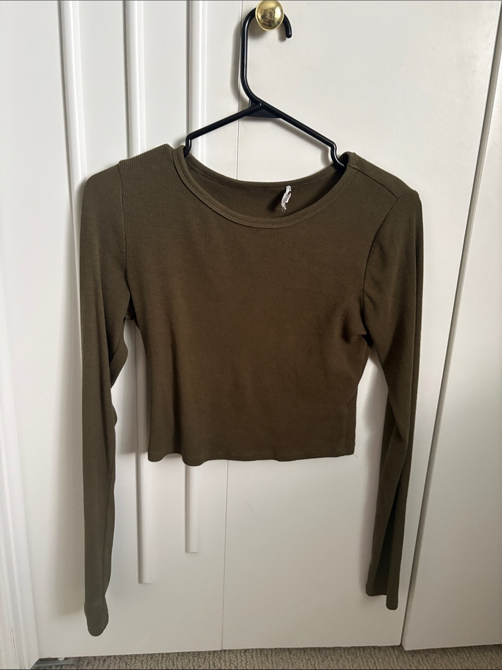Garage Olive Ribbed Long-Sleeve Crop Tee